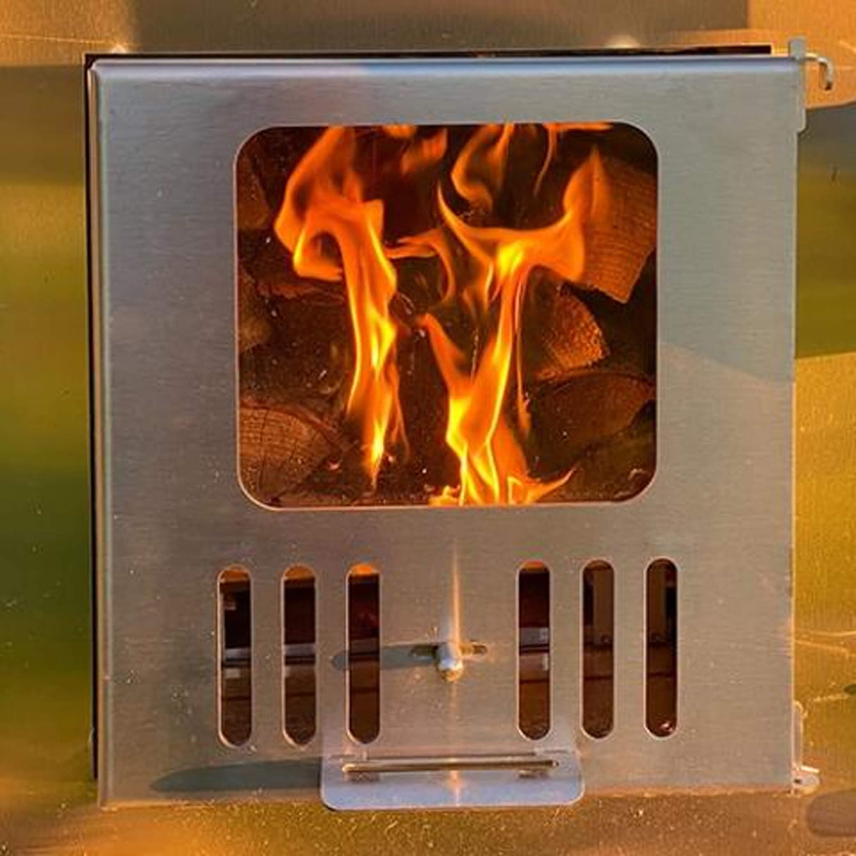 SaunaLife Model S4N 6-Person Home Wood-Burning Hot Tub