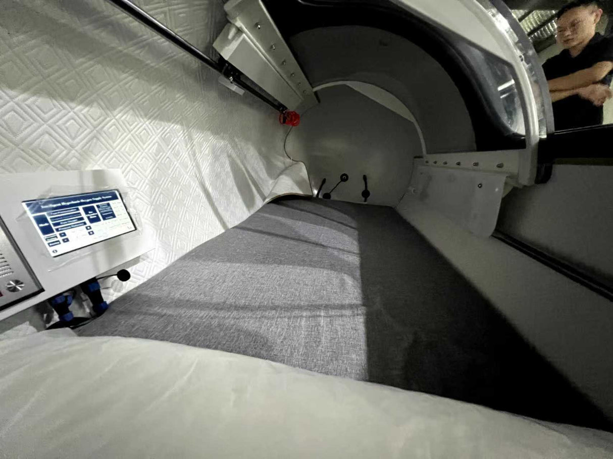 MedEq TimeCapsule C750+ Aluminum Alloy Hard-Shell Hyperbaric Chamber